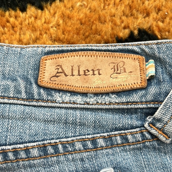 Allen B. Jeans - Picture 5 of 7
